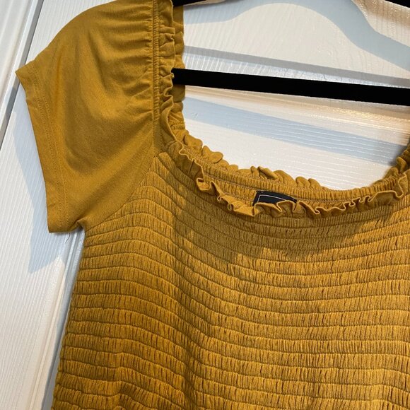 GAP Smocked Ruched Jersey Dress – Rich Gold (Size S) - Picture 4 of 6